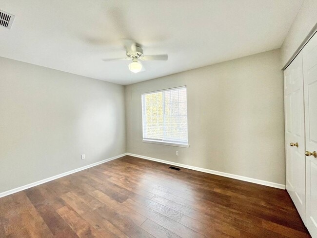 Building Photo - 602 Pearces Ford Rd