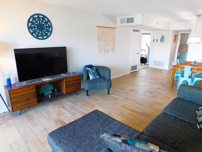 Building Photo - 1809 Crooked Pine Dr