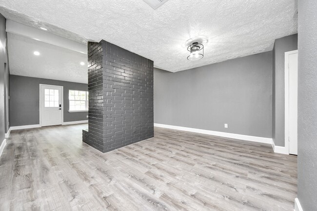 Building Photo - 5444 Ridge Wind Ln