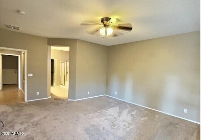 Building Photo - 923 E Aquarius Pl