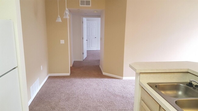 Building Photo - 4545 Wheaton Dr