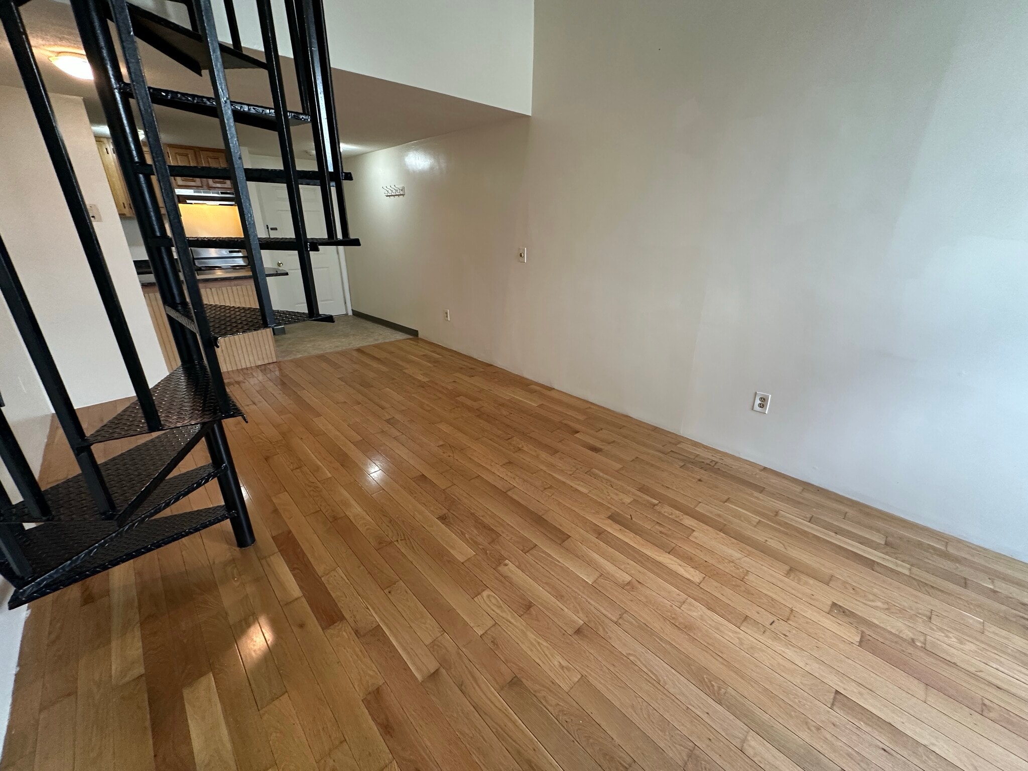 Building Photo - 574 Dorchester Ave