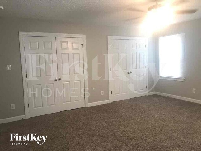 Building Photo - 3801 Blairwood St