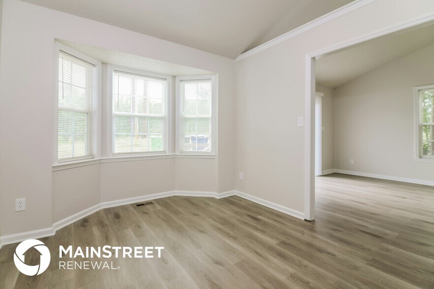 Building Photo - 5201 Pronghorn Ln