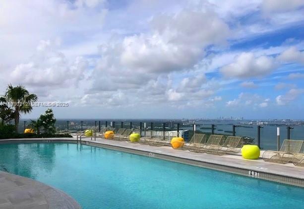 Building Photo - 501 NE 31st St