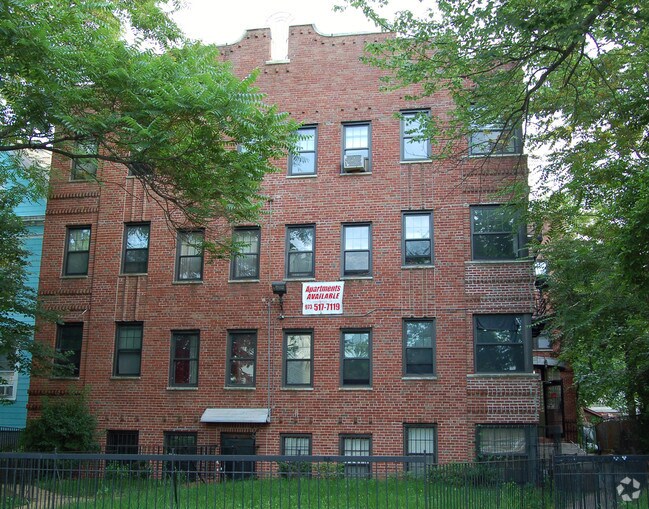 Primary Photo - Lenox Avenue Apartments