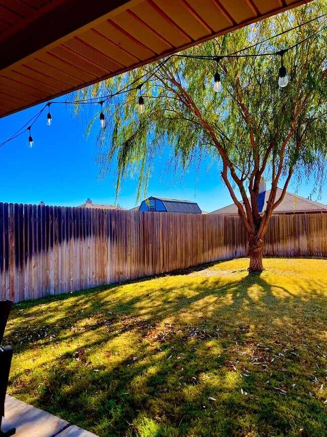 Building Photo - 5725 110th St