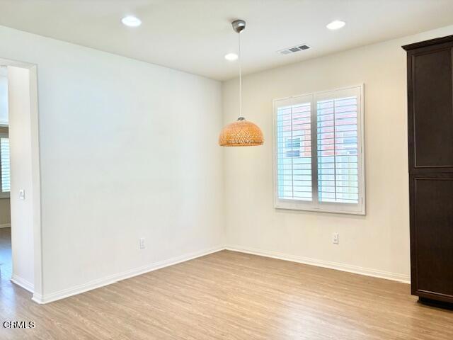 Building Photo - 561 Whalen Way