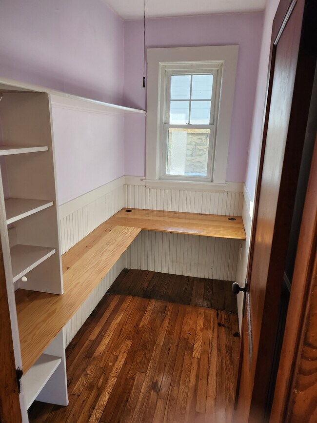 Building Photo - 76 Dudley St