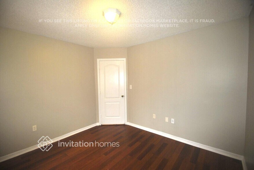 Building Photo - 17680 SW 4th Ct