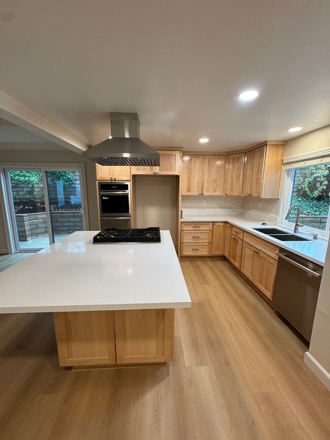 Building Photo - Renovated Home with Modern Comfort and Spacious Living