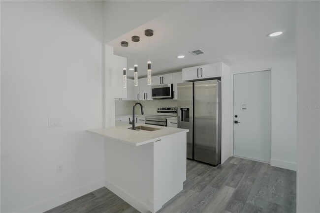 Building Photo - 1797 Birch Dr