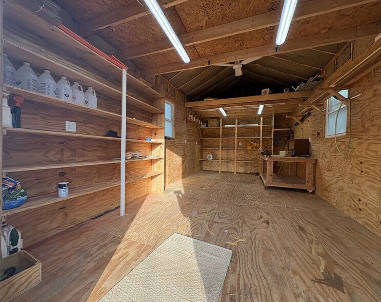 Building Photo - 408 Salisbury Rd