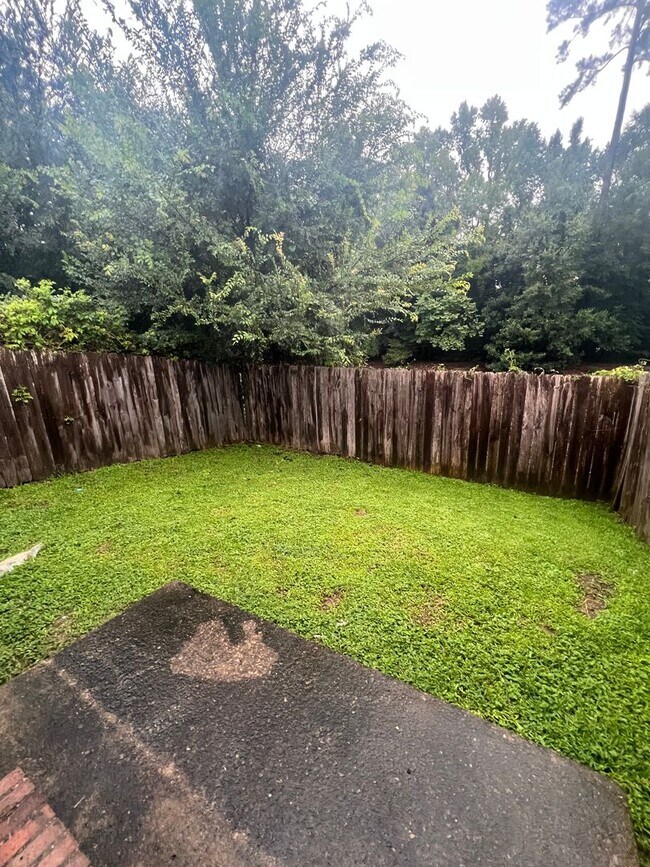 Building Photo - 2510 Mar Ct