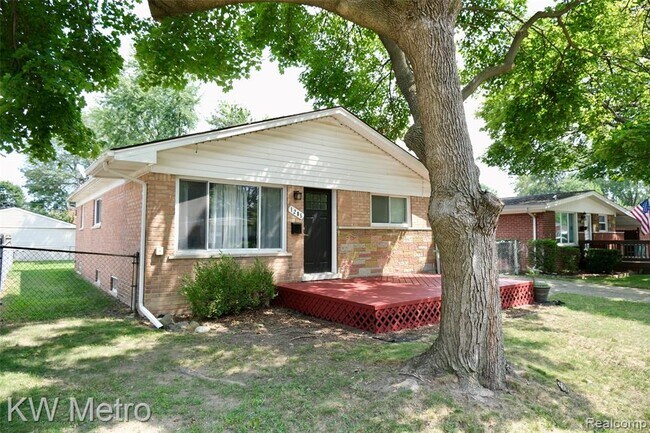 Building Photo - 1205 Alvin St