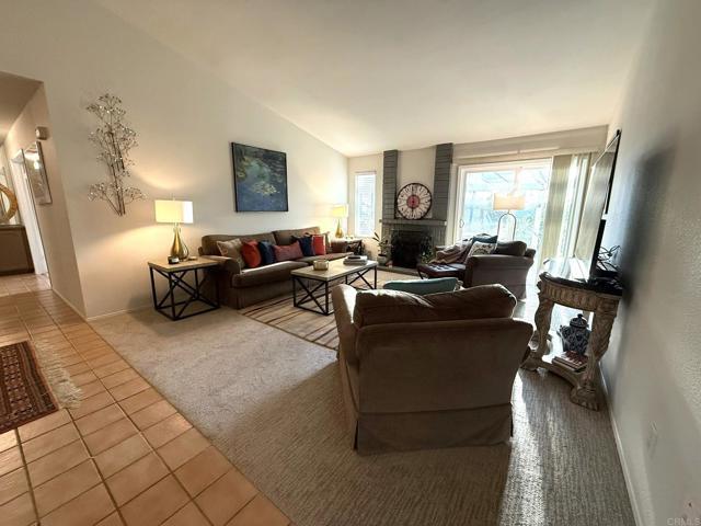 Building Photo - 3439 Lakewood St