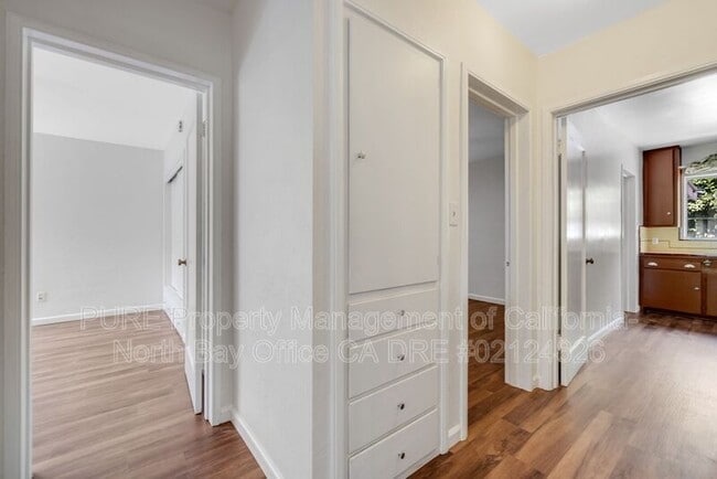 Building Photo - 1536 Madrona Ave