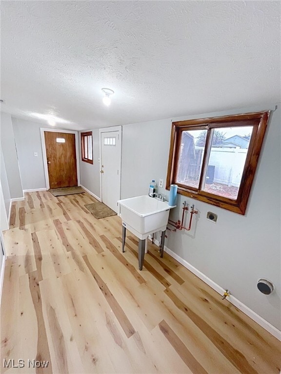 Building Photo - 38599 Plains Ct