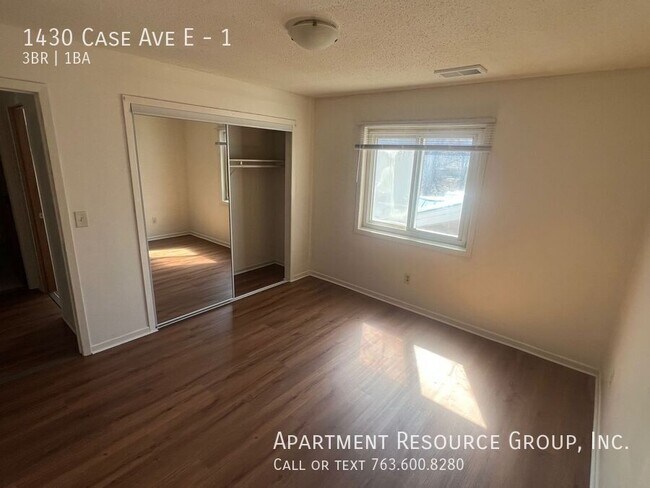 Building Photo - 1430 Case Ave E