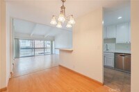 Building Photo - 6542 Ocean Crest Dr