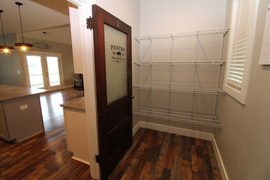 Building Photo - 1355 Bear Creek Rd