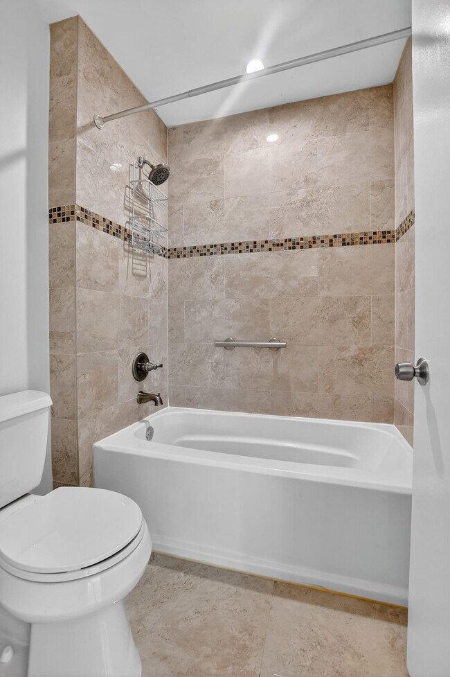 Building Photo - 21476 Juego Cir