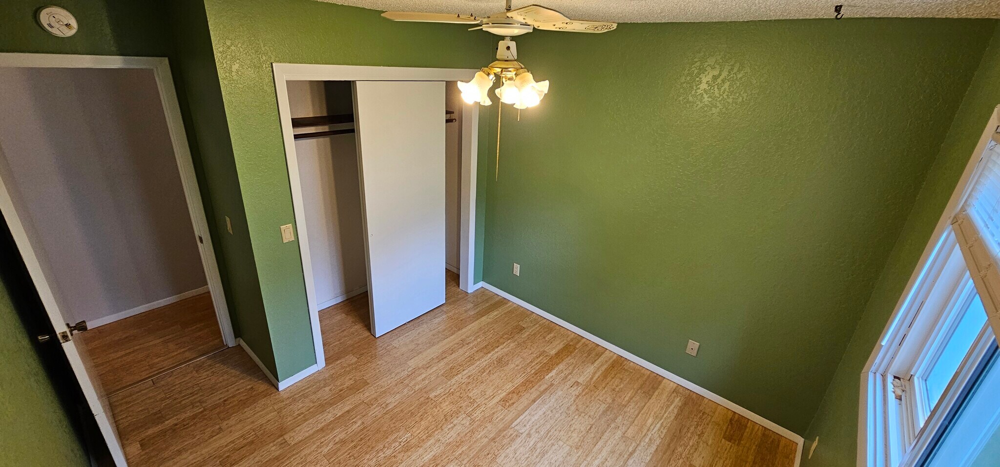 Upstairs bed 2 - 2277 South Way