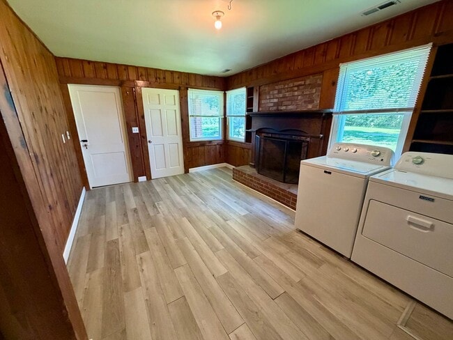 Building Photo - 6515 Trottinridge Rd