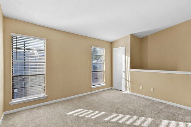Building Photo - 9550 Deering Dr