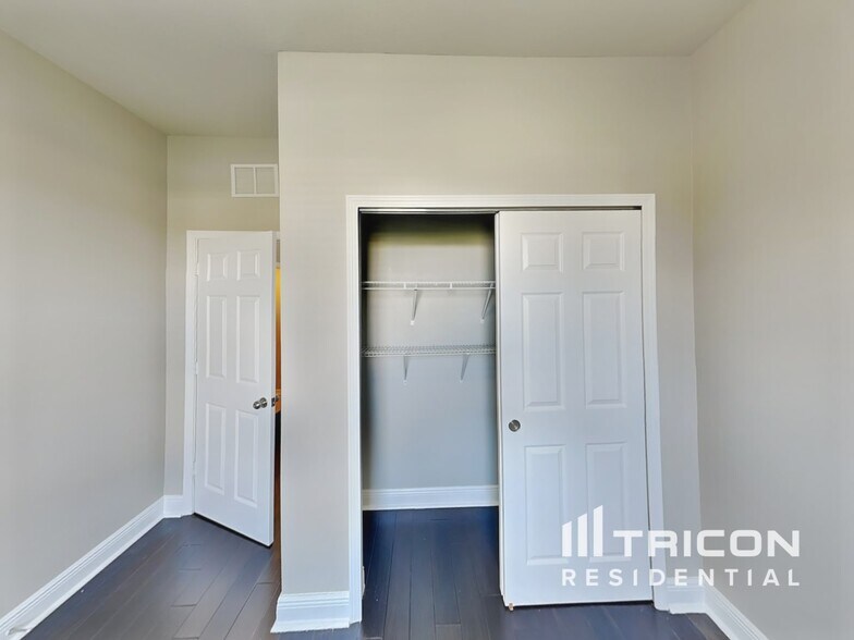 Building Photo - 9228 Mountain Magnolia Dr