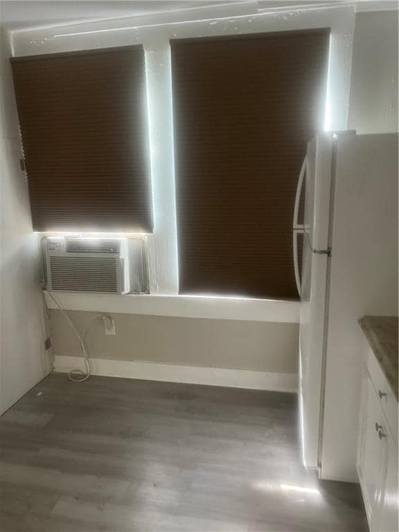 Building Photo - 908 S Dearborn St