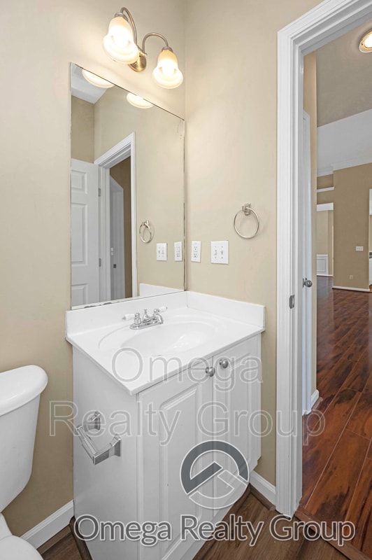 Building Photo - 2130 Forest Lakes Ln