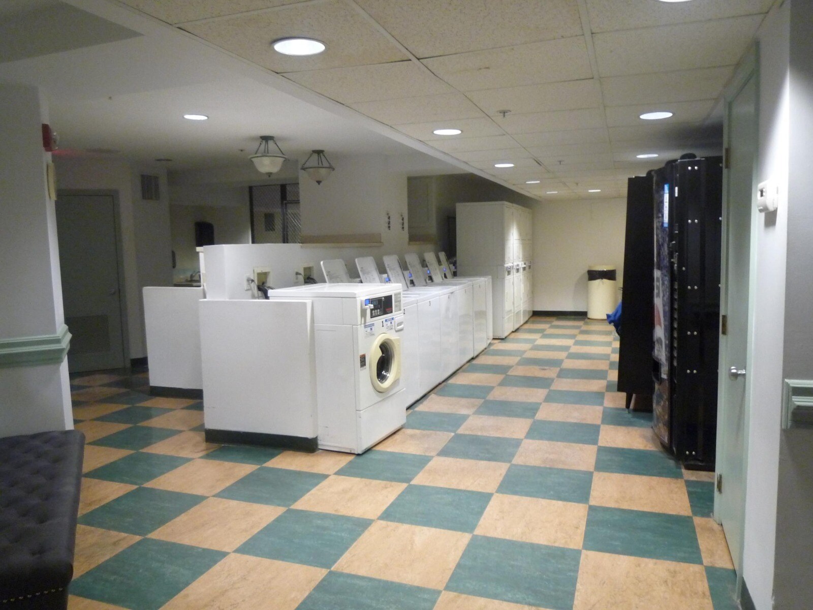 Building Photo - 20 Chapel St