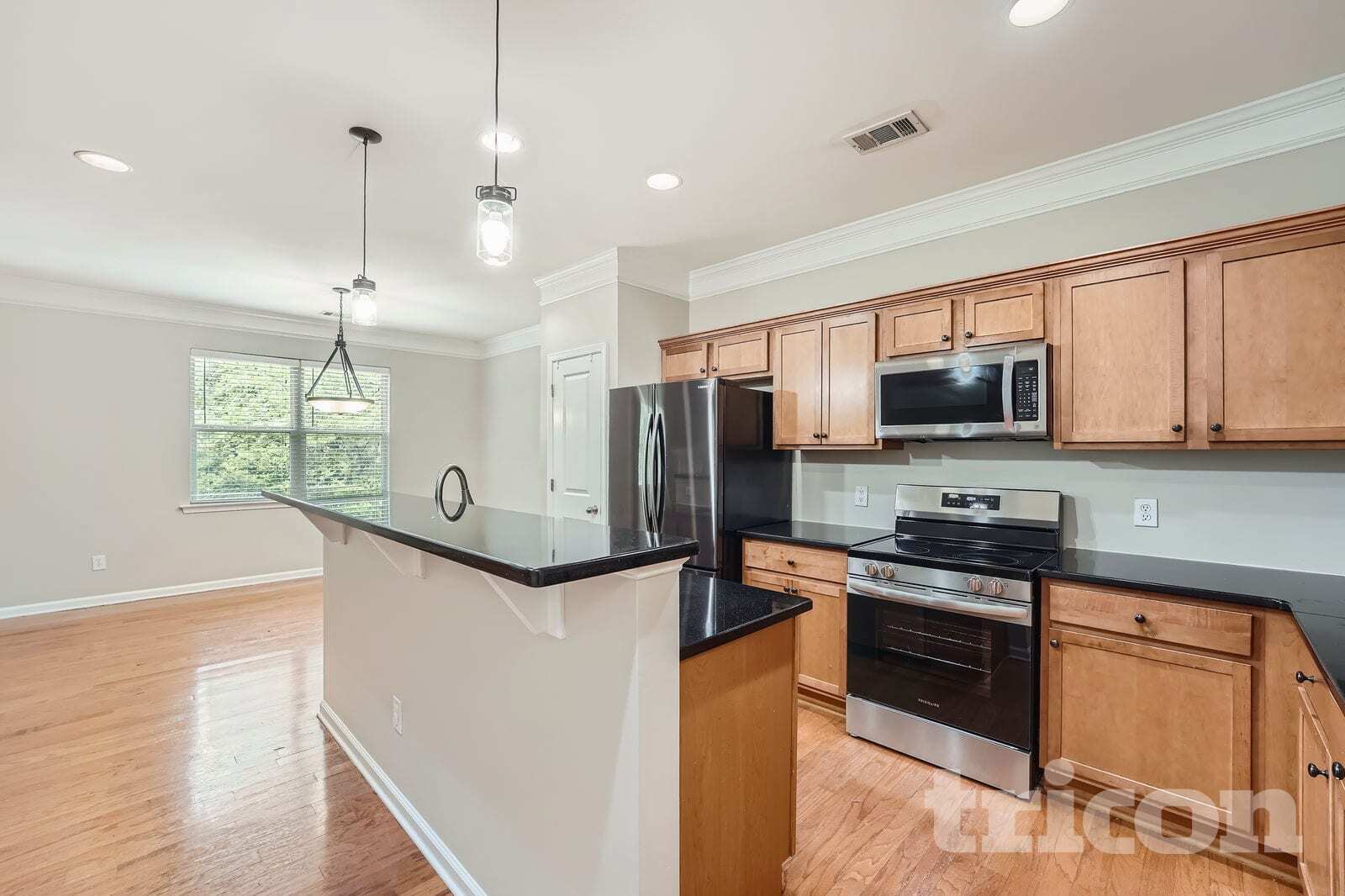 Building Photo - 209 Shaw Dr