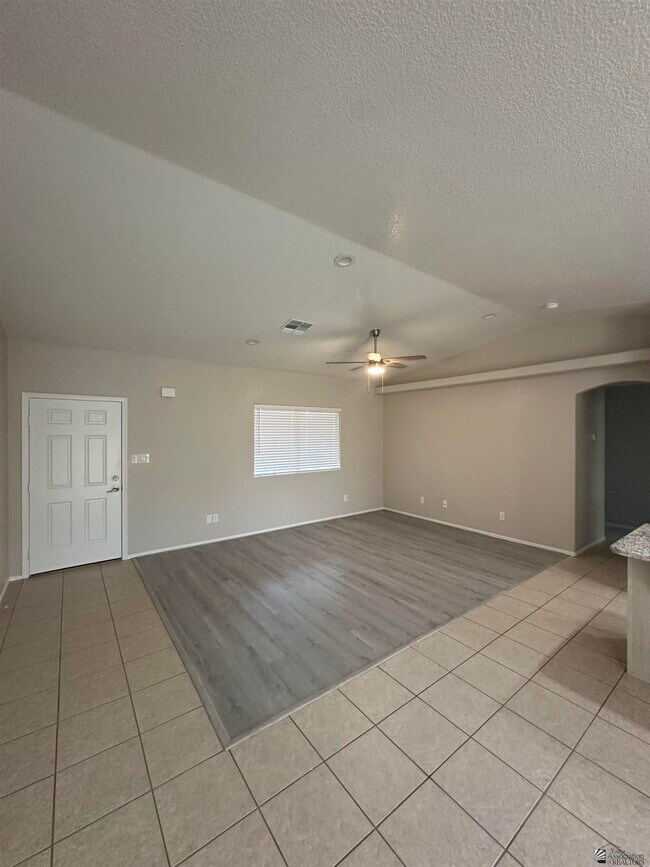 Building Photo - 11871 Eclipse Ct
