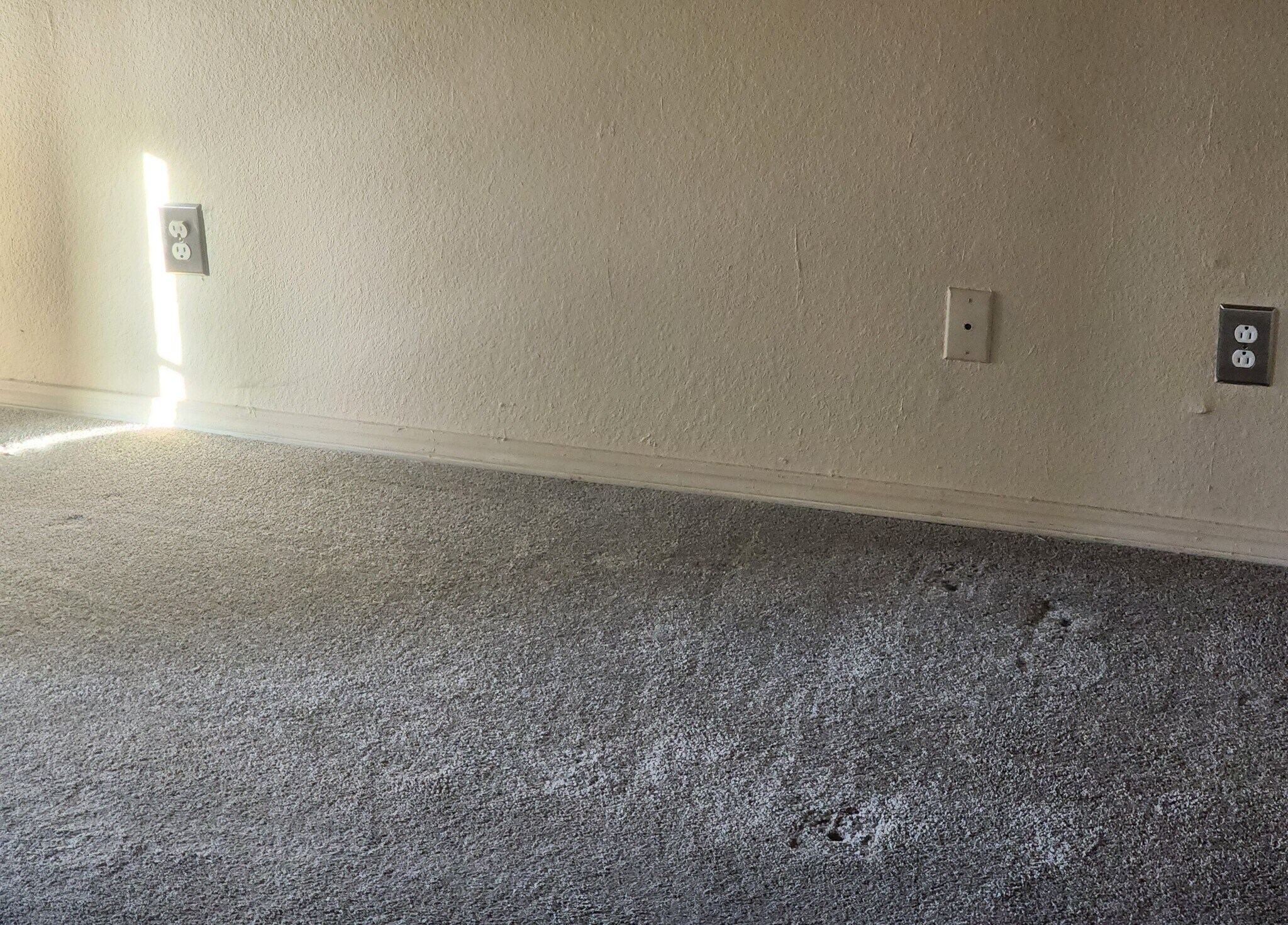 Building Photo - 14427 N Pennsylvania Ave