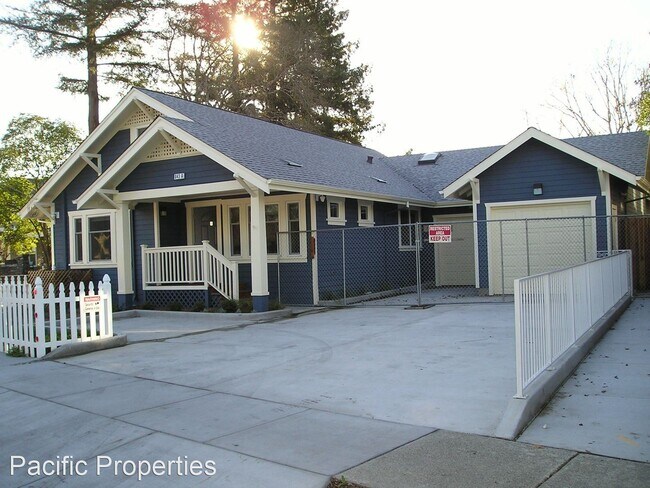 Building Photo - 843 Dutton Ave