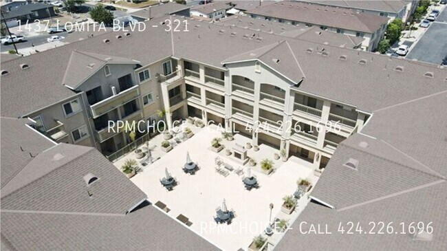 Building Photo - 1437 W Lomita Blvd