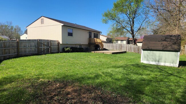 Building Photo - 620 Mistletoe Ct