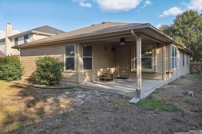 Building Photo - 4119 Chinkapin Oak