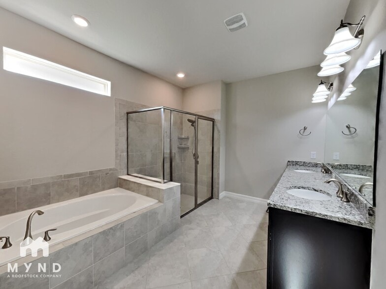 Building Photo - 10705 Green Harvest Dr.