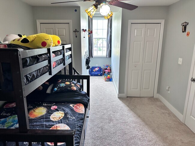 Building Photo - 304 Chisholm Trail