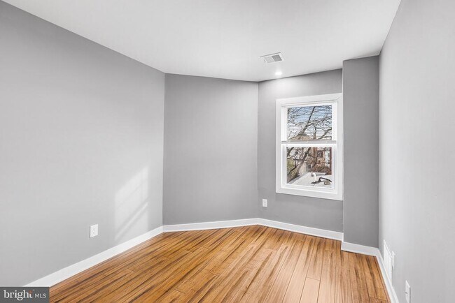 Building Photo - 2125 N 20th St