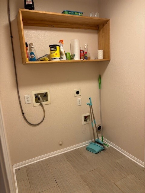 Building Photo - 5355 Morgan Oak Dr