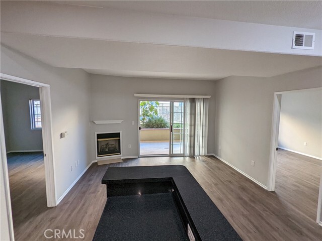 Building Photo - 1215 E San Antonio Dr