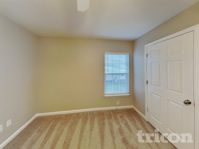 Building Photo - 2013 Fiona Way