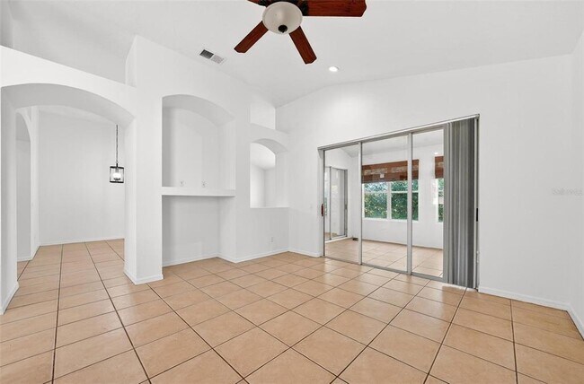 Building Photo - 7006 Pine Hollow Dr