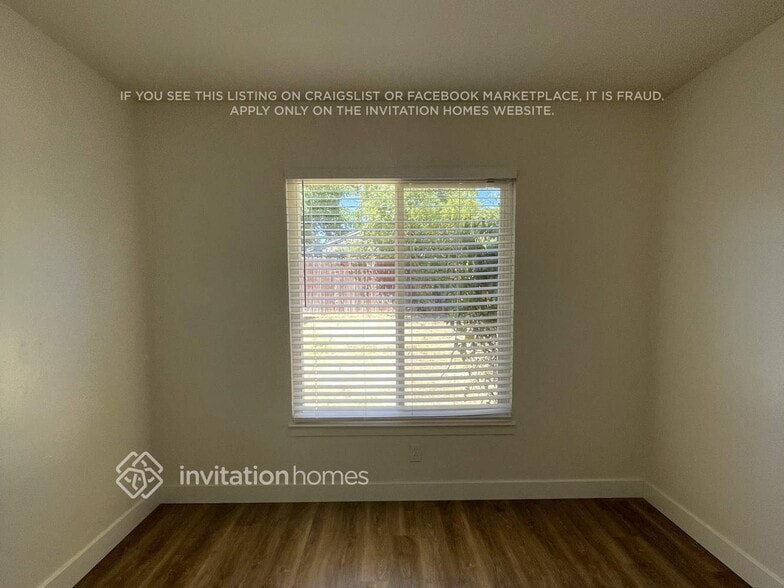 Building Photo - 6121 N Haven Dr