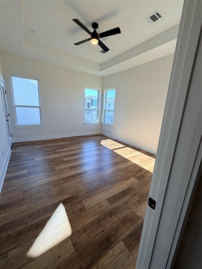 Building Photo - 8604 Torrita Dr