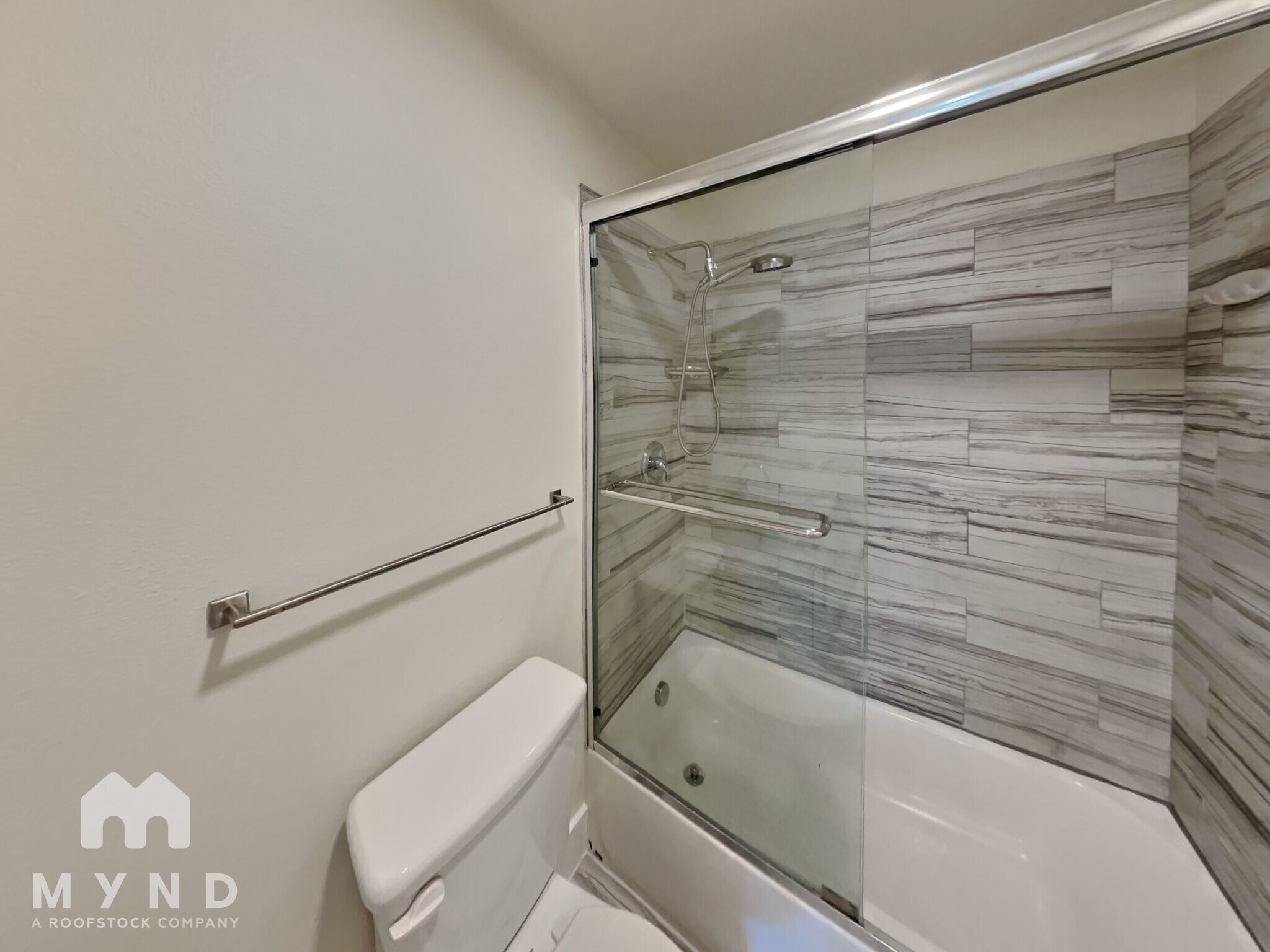 Building Photo - 3709 Mt Royal St